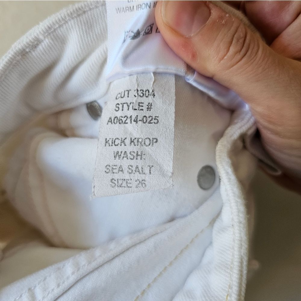 AMO White Kick Drop Jeans In Sea Salt Size 26 - Picture 7 of 8